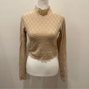 Astr Textured Crop Top